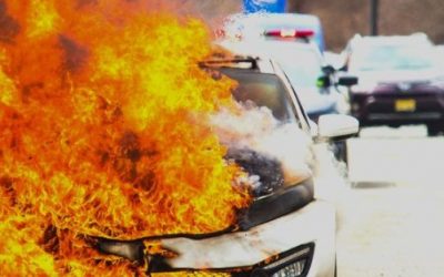 Ini Cara Cegah Mobil Terbakar