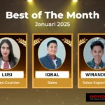 Iqbal – Best Sales Consultant Iqbal adalah contoh nyata dari seorang sales consultant profesional yang memahami kebutuhan pelanggan dengan baik. Dengan pengetahuannya yang mendalam tentang berbagai model Honda, ia mampu memberikan rekomendasi terbaik sesuai dengan kebutuhan dan anggaran pelanggan. Pendekatan yang ramah, informatif, serta kemampuan dalam memberikan solusi terbaik membuatnya dipercaya oleh banyak pelanggan. Tak heran jika ia mendapatkan predikat Best Sales Consultant bulan ini. Wirandra – Best Service Advisor Keamanan dan kenyamanan berkendara tak lepas dari peran seorang service advisor yang handal. Wirandra adalah sosok yang selalu memastikan setiap kendaraan Honda yang masuk ke bengkel mendapatkan perawatan terbaik. Dengan ketelitian dan pemahamannya yang luas tentang perawatan kendaraan, ia selalu memberikan saran terbaik kepada pelanggan agar mobil mereka tetap dalam kondisi prima. Dedikasinya dalam memberikan pelayanan terbaik menjadikannya penerima penghargaan Best Service Advisor bulan ini. Honda Sukun Malang: Dealer Terbaik dengan Layanan Terbaik Honda Sukun Malang selalu berkomitmen untuk menghadirkan pelayanan yang tidak hanya profesional tetapi juga penuh kehangatan. Kami percaya bahwa kepuasan pelanggan adalah prioritas utama. Oleh karena itu, kami terus meningkatkan kualitas layanan, mulai dari pembelian mobil hingga layanan purna jual. Kami juga menghadirkan berbagai promo menarik, mulai dari penawaran spesial untuk pembelian mobil Honda, program cicilan ringan, hingga diskon servis berkala. Dengan dukungan tenaga ahli yang berpengalaman, kami memastikan bahwa setiap pelanggan mendapatkan layanan terbaik di setiap kunjungan mereka. Kunjungi Honda Sukun Malang Sekarang Apakah Anda sedang mencari mobil Honda impian? Atau ingin memastikan kendaraan Anda tetap dalam kondisi terbaik? Honda Sukun Malang adalah pilihan tepat! Dengan tim terbaik, layanan prima, dan berbagai promo menarik, pengalaman Anda bersama kami akan semakin menyenangkan. Selamat kepada Lusi, Iqbal, dan Wirandra atas penghargaan Best of The Month Januari 2025. Semoga pencapaian ini semakin memotivasi seluruh tim Honda Sukun Malang untuk terus memberikan pelayanan terbaik bagi setiap pelanggan. Jangan ragu untuk mengunjungi Honda Sukun Malang dan rasakan pengalaman luar biasa dalam memiliki dan merawat mobil Honda Anda!