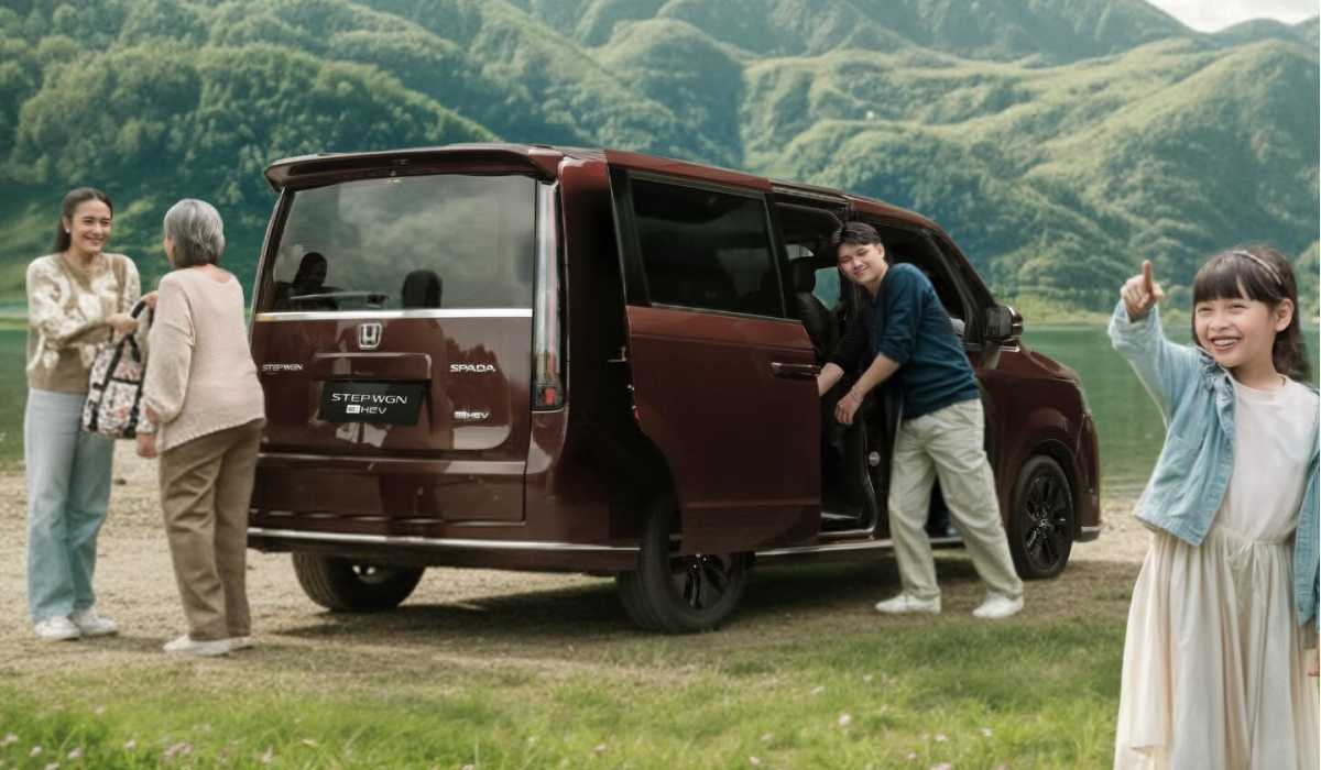 Investasi Kenyamanan Masa Depan: Cek Daftar SUV & MPV Mobil Keluarga Honda Terbaik Ini! Pulang Mudik Hati Tenang! Panduan Lengkap Cek Mobil Setelah Perjalanan Jauh & Macet Bersama Honda Sukun Malang